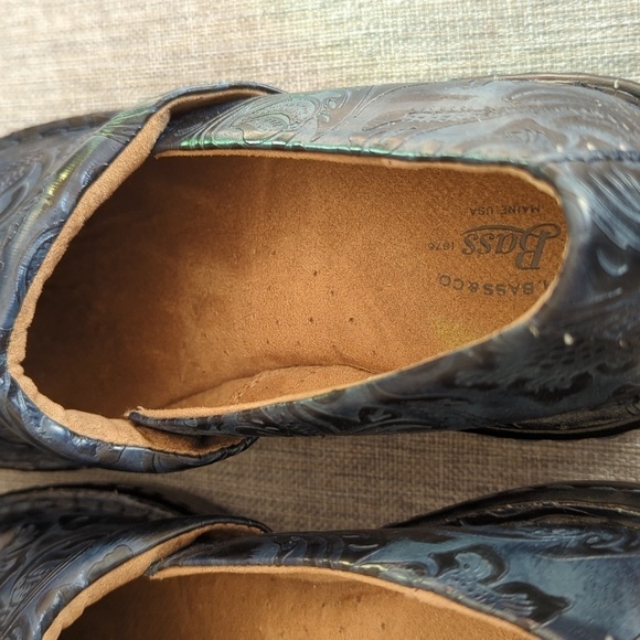 GH Bass Sheena Blue Tooled Textured Slip On Shoes Clogs 9M Fits Like 8.5 - Picture 5 of 14